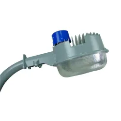 Lampara led de seguridad para poste 120-277 v 50/60 hz.